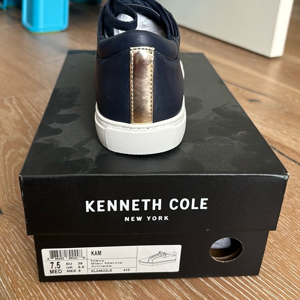 Brand New Never worn - Kenneth Cole Ladies sneakers